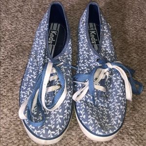 Leaf Patterned Keds